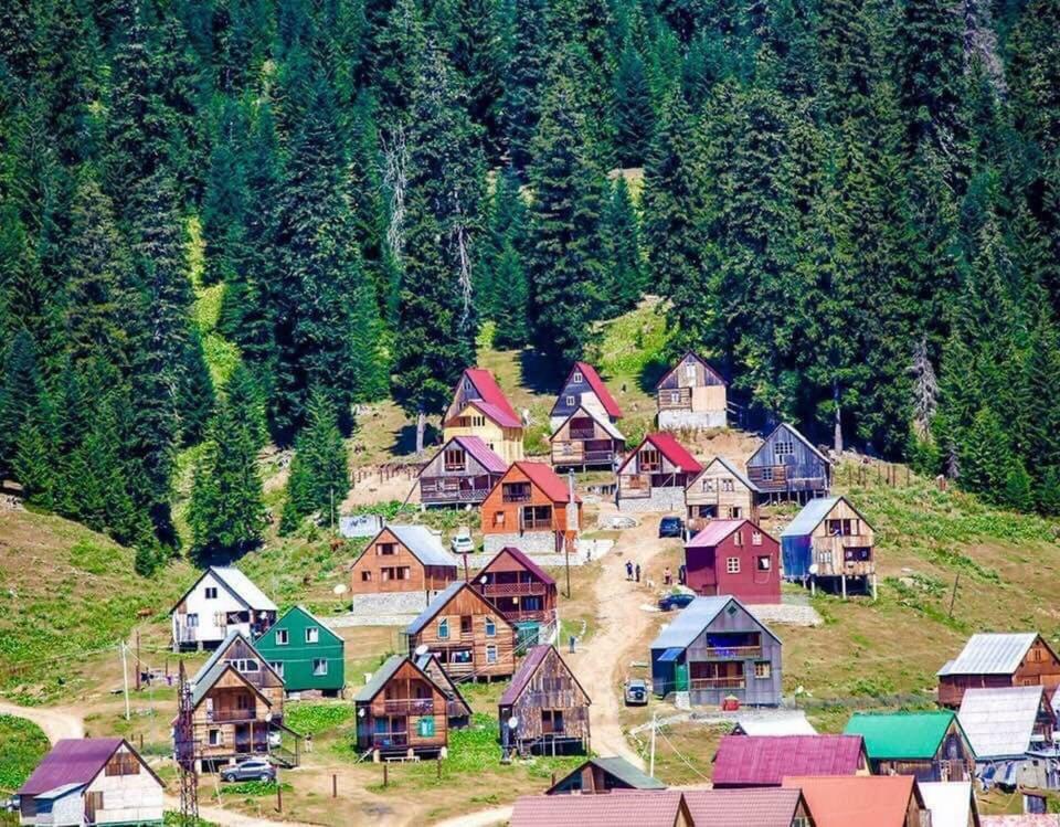 Апартаменты Chika Кутаиси Экстерьер фото
